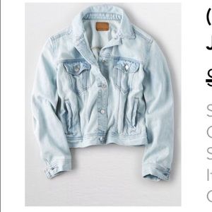 American Eagle Light Wash Denim Jacket